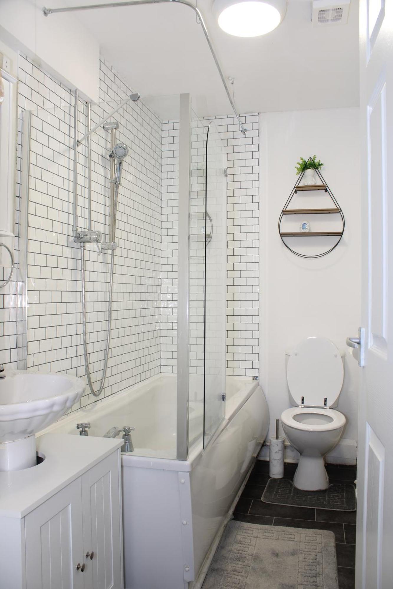 F2S Serviced Apartments 2Bedroom Terrace House With Free Wifi Netflix Suitable For Contractors Walking Distance To Train Station Derby Exteriér fotografie